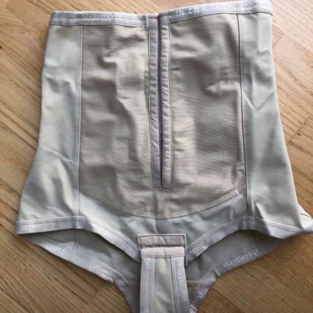 BelleFit corset